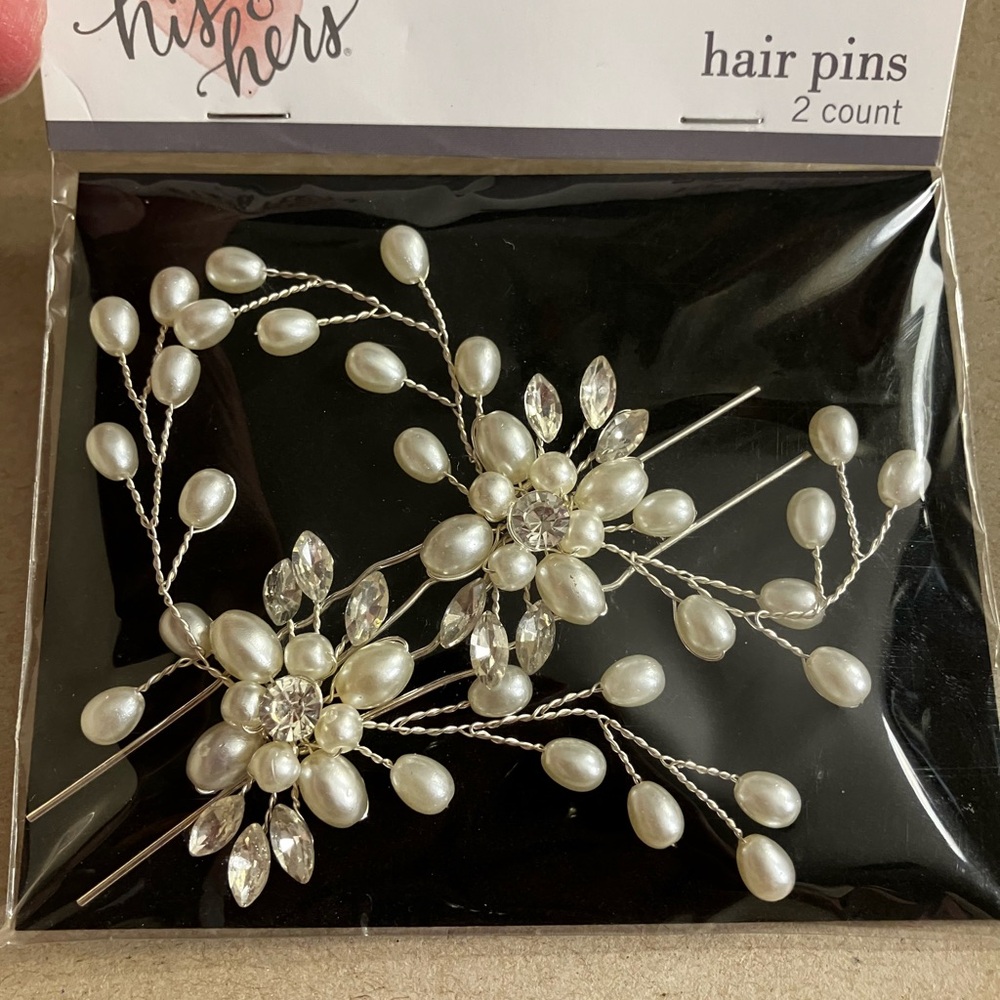 Bridal Pearl & Crystal Floral Hair Pins NWT His & Hers
